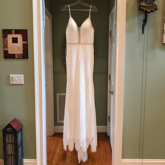 Mon Cheri Dresses & Skirts - Wedding Dress NWT!